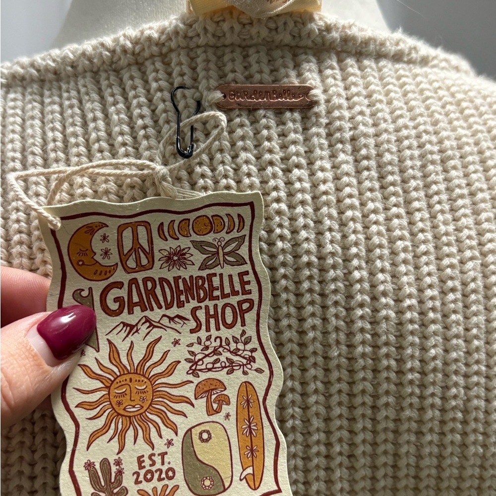 Gardenbelle Lolo Organic Cotton Sweater - Picture 7 of 7